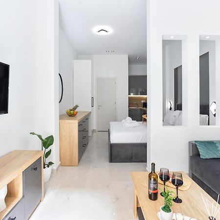 New Luxury Apartment In Downtown Szaloniki Kültér fotó